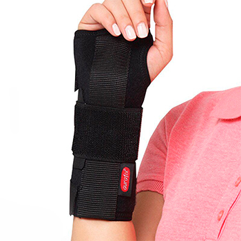 бандаж на лучезапястный сустав