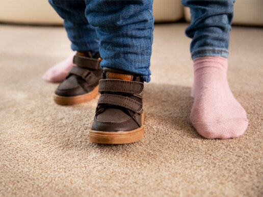 Кому нужно носить ортопедическую обувь?