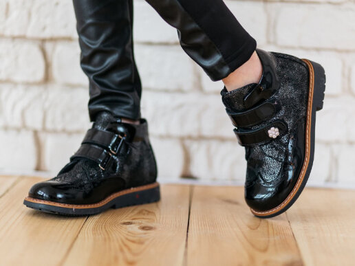 Чем опасна ортопедическая обувь?