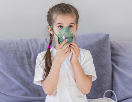 У чому різниця інгалятора та небулайзера?