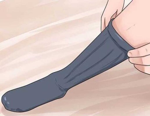 Чи потрібно знімати компресійні панчохи на ніч