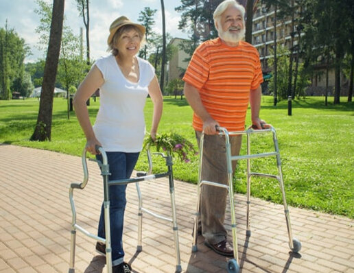Как выбрать ходунки для пожилых людей и инвалидов
