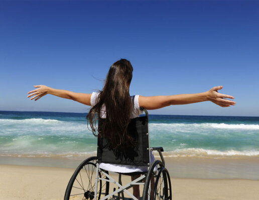 Як складається інвалідний візок?