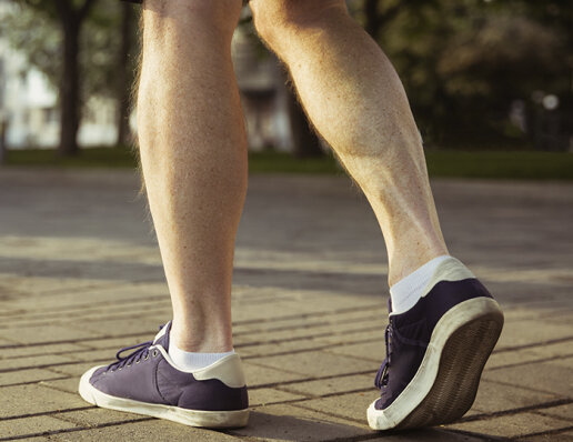 Какую обувь лучше брать, больше или меньше?