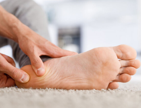 П'яткова шпора у спортсменів причини, лікування та повернення фізичної активності