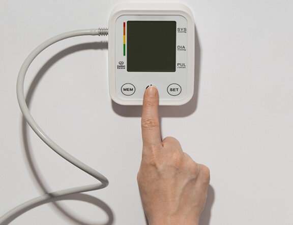 Кому не подходит автоматический тонометр?